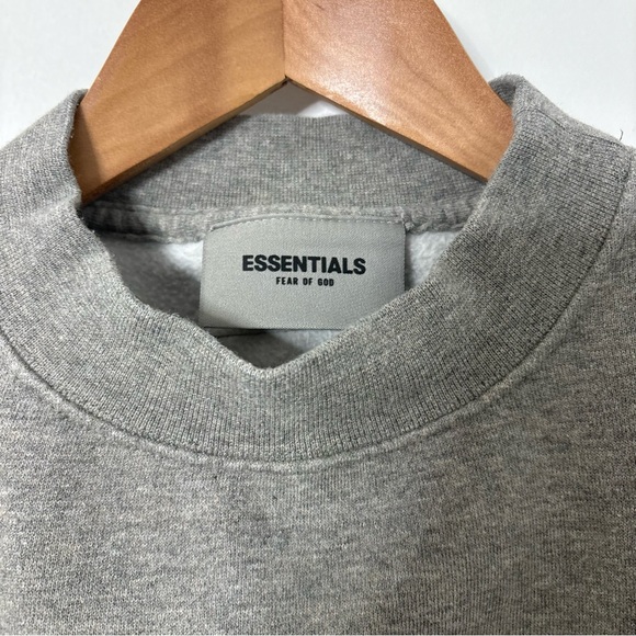 Fear of God Essentials Crewneck Sweatshirt – Heather Gray - Picture 3 of 6